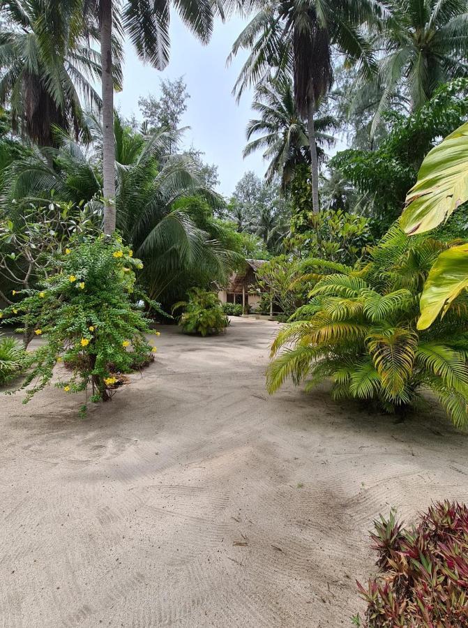 Angkana Bungalows Adults Only Thong Sala Exterior foto